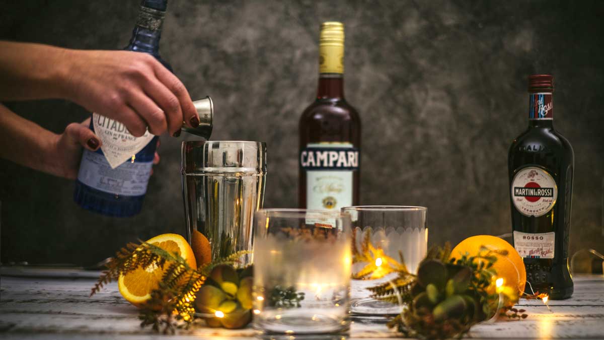 Negroni Week 2024 : Le Cocktail Classique qui Enflamme vos Cartes