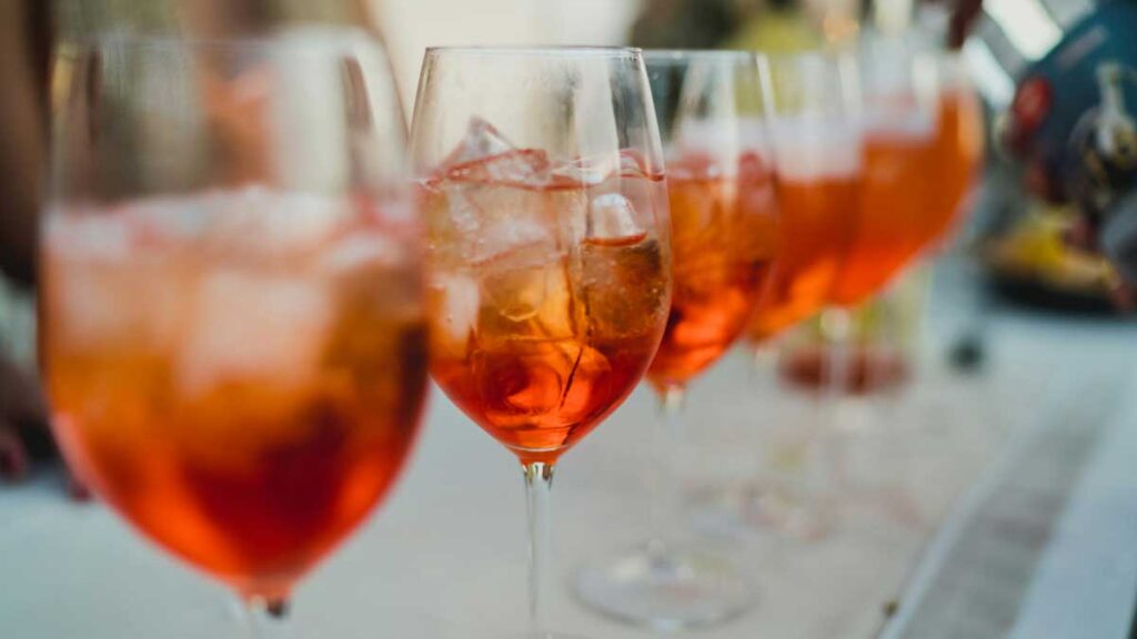 Spritz alternative été campari Federica Ariemma sur unsplash