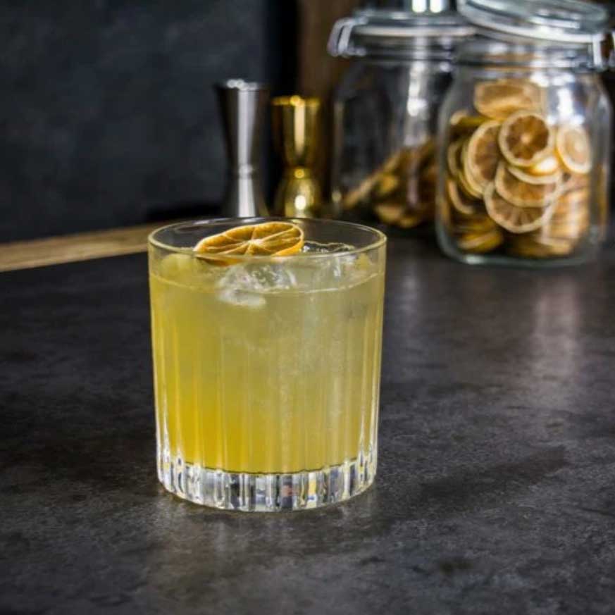Cocktail à base de jus de citron professionnel le Maï Taï Twist