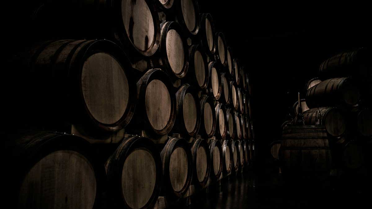 rhum agricole photo de daniel vogel sur unsplash