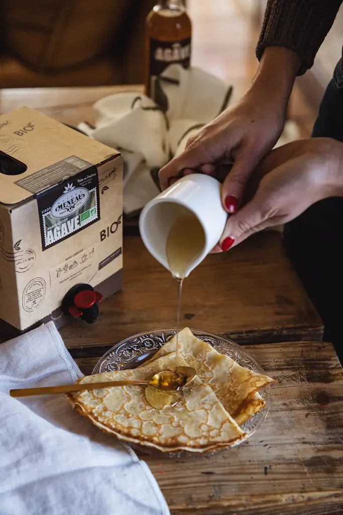 BIB de Sirop d'agave BIO de la Maison Meneau en cubi de 3L parfait pour servir sur les dessert de nos CHR, crêperie, etc.