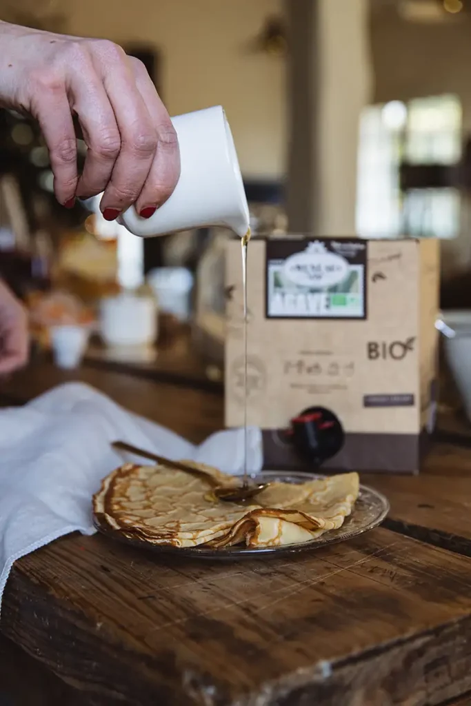 Cubi de Sirop d'agave BIO de la Maison Meneau en MiniFut de 3L parfait pour servir sur les dessert de nos CHR, crêperie, etc.